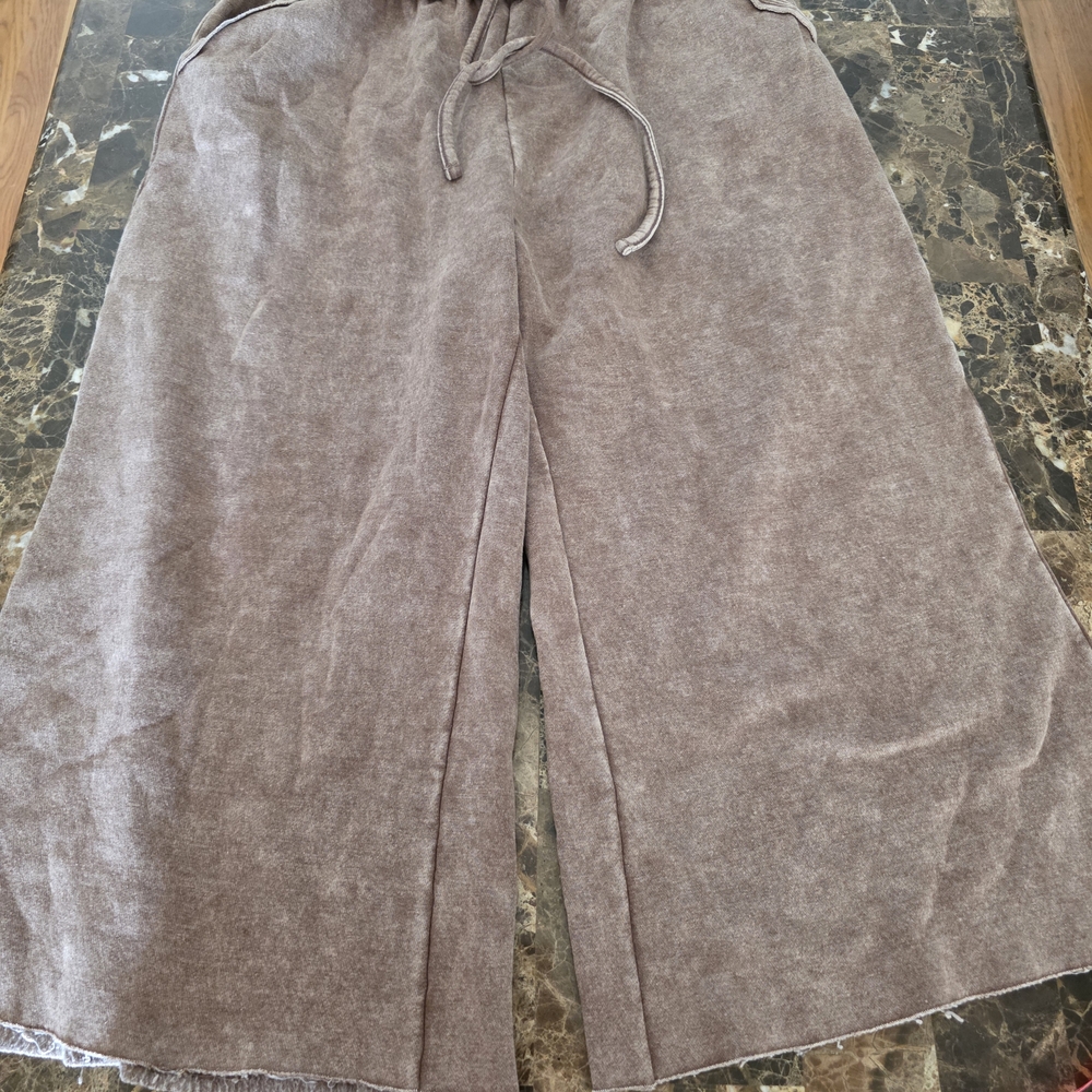 Zenana Cropped  Wide-Leg Pants Xl - Picture 2 of 6